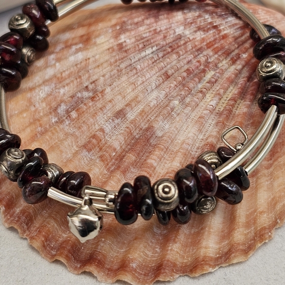 SET! Natural Garnet Bracelets and Red Abalone Bracelet Expandable Sizing (SET) - Picture 3 of 12